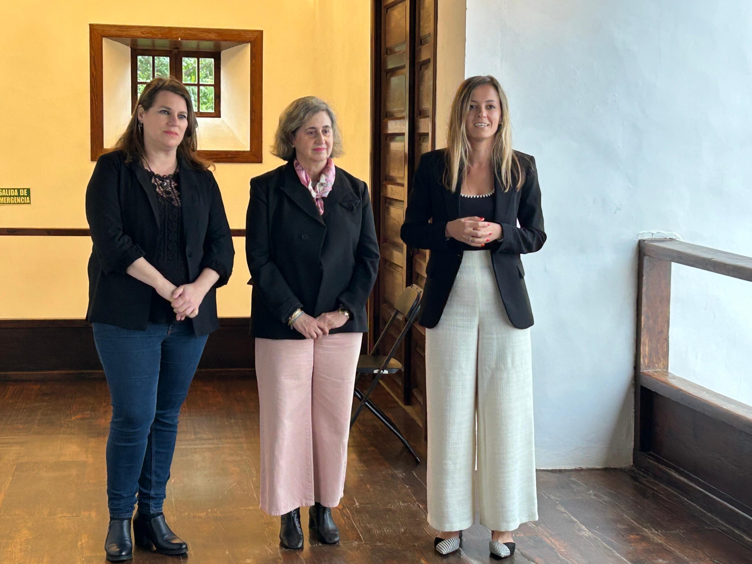 El Museo Insular de La Palma explora el color negro entre la elegancia y el luto