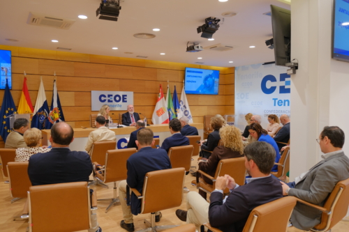 CEOE-Tenerife: Canarias no tiene un problema de actividad, sino de productividad